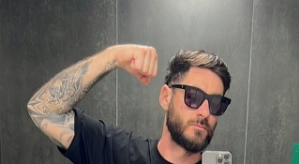 Тигран Салибеков следит за новичками Дома-2