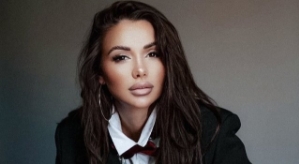 Елена Тепловодская усилено тащит в ЗАГС Илью Яббарова