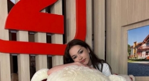 Виктория Андреева троллит мужа Вероники Гракович