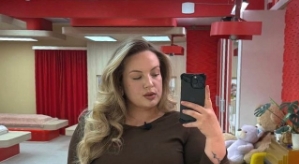 Елена Шлома перестала скрывать свою любовь к халяве