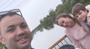 Александр Гобозов снова позвал замуж свою супругу