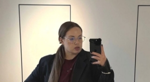 Елена Шлома осваивает твёрк