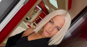 Элина Рахимова хвастается новыми подарками от поклонников