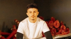 Никита Гуранда вновь соблазняет Элину Рахимову