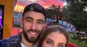 Игорь Григорьев исполнил мечту своей девушки