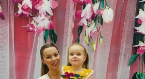 Татьяна Репина переживает из-за редких встреч Афины с отцом