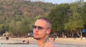 Максим Колесников уже нашёл замену Анастасии Стецевят