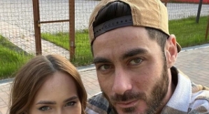 Виктория Салибекова ищет решение семейных проблем в храме